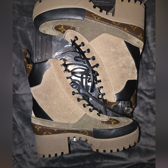 Louis vuitton desert boots - Picture 7 of 7